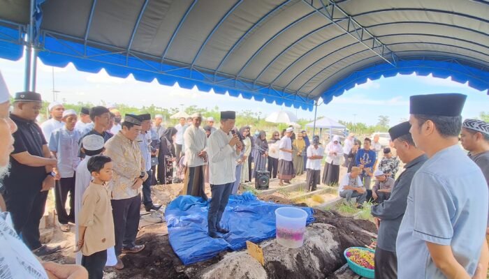 Ayahanda Pj.Bupati Barut Tutup Usia