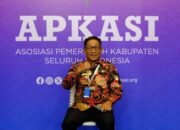 Tinjau Stand Pameran, Bupati Mura Heriyus Pelajari Inovasi Daerah Lain di APKASI Expo