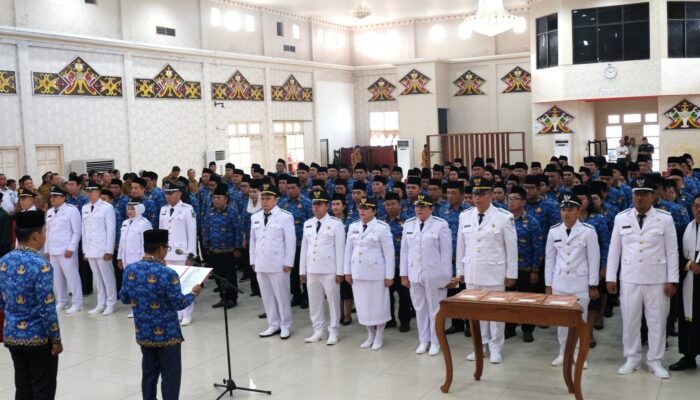 Pemkab Mura Dorong Sinergi Lintas Sektor Melalui Pelantikan Pejabat Strategis